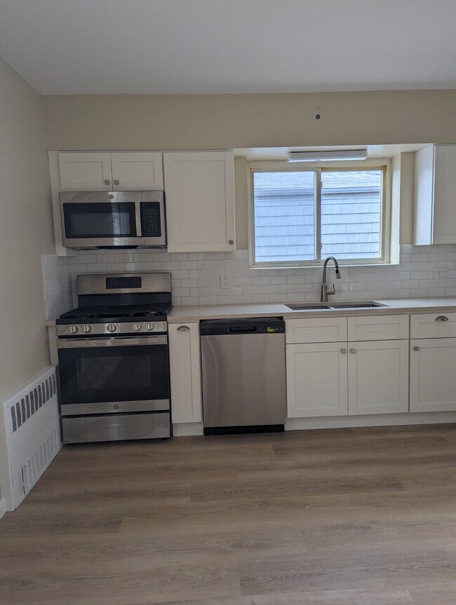 Foto del edificio - 427 Beach 139th St