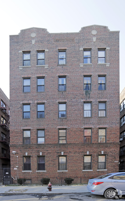 35-24 95th Street - 35-24 95th St