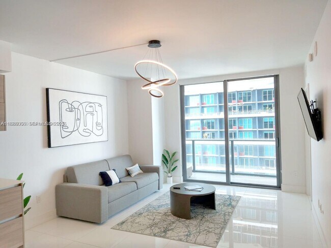 Foto del edificio - 1300 S Miami Ave