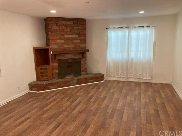 Foto del edificio - 837 N Humphreys Ave