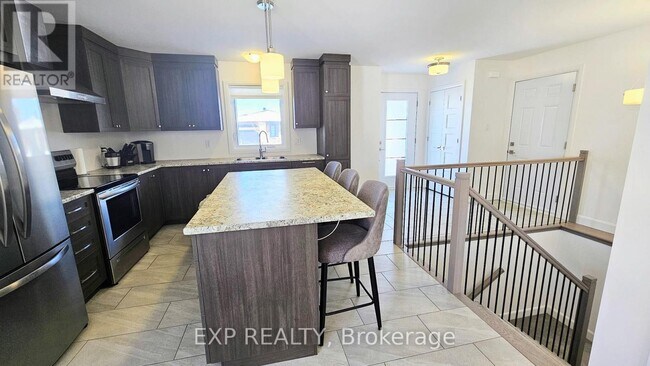 Building Photo - 134 Giroux Street