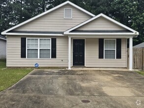 Building Photo - 817 Pine Hill Ct