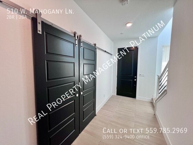 Building Photo - 510 W Mahogany Ln