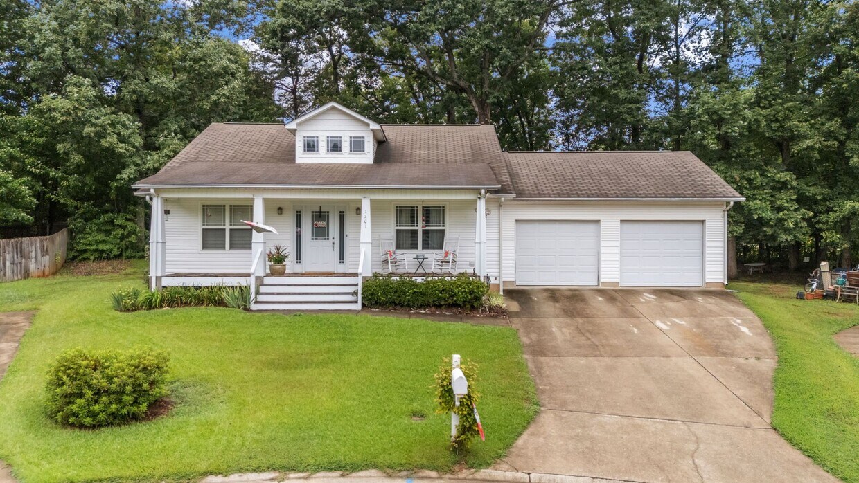 Photo - 1701 Willa Pl Dr (Kernersville, NC)