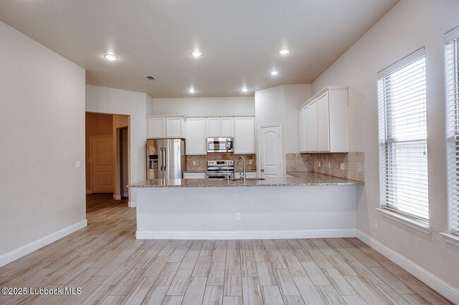 Building Photo - 2118 136th St
