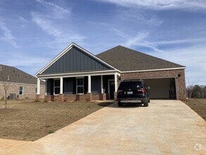 Building Photo - 306 Overcup Dr