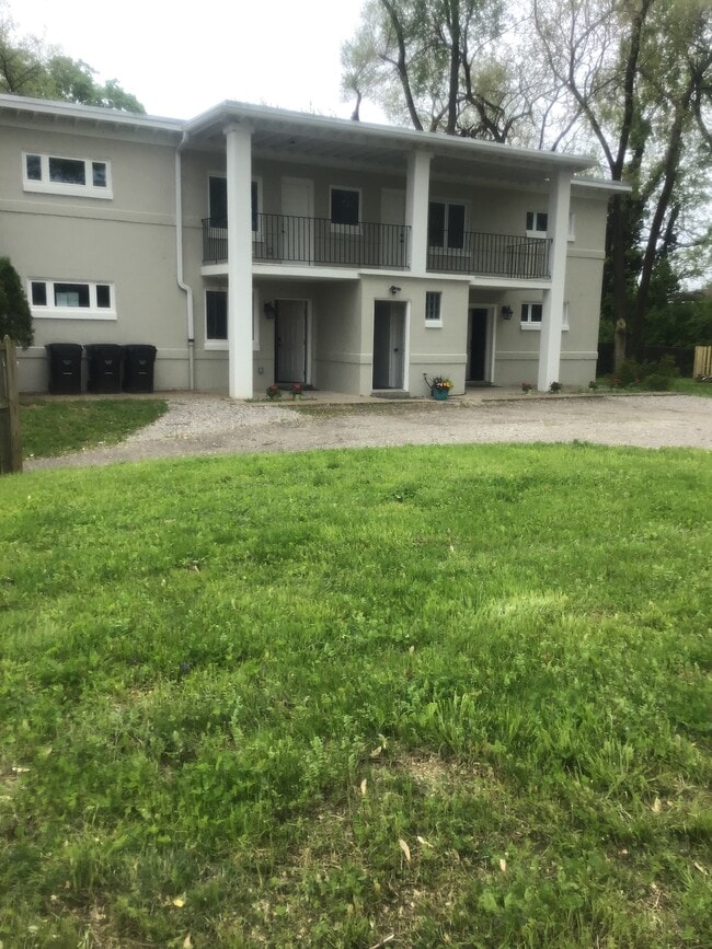 Building Photo - 4811 Stafford St