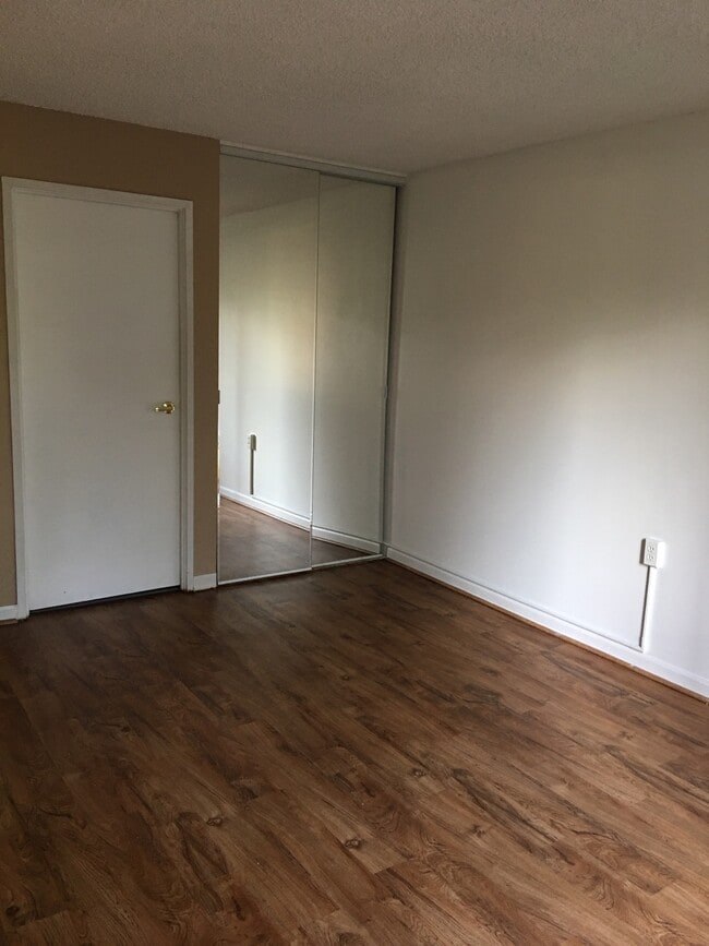 Bedroom - 1750 N Marywood Ave
