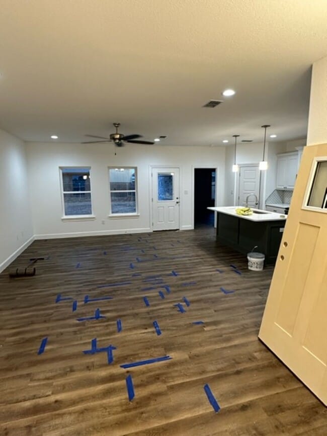 Building Photo - 7532 Salerno Ct