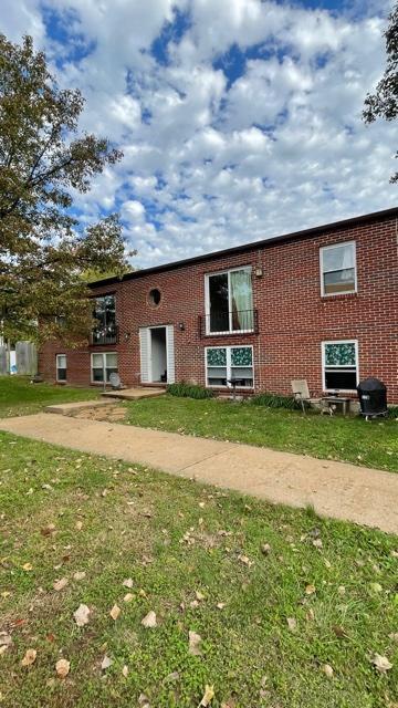 Primary Photo - 297 Mount Everest Dr