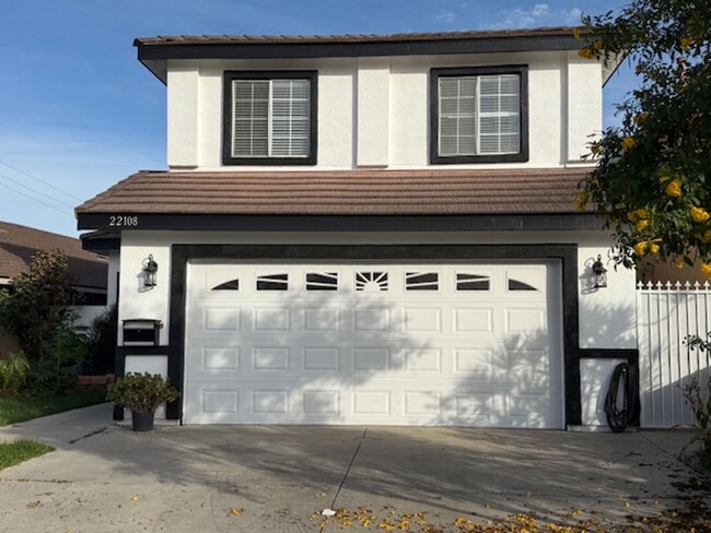 Foto del edificio - Renovated detached home in Hawaiian Gardens