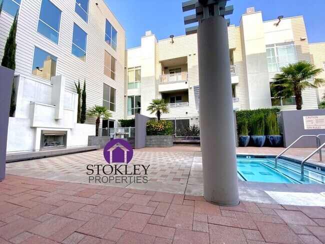Building Photo - Stokley Properties Presents 1655 N. Califo...