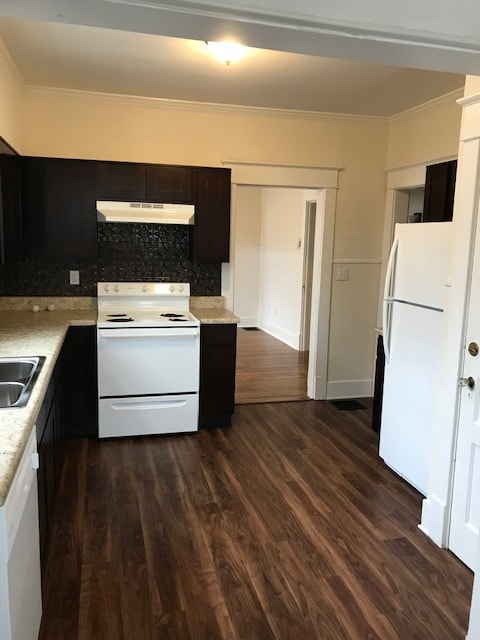 Kitchen View 1 - 710 N Maple St