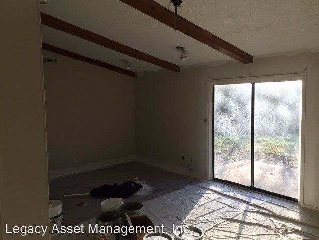 Building Photo - 2413 E Magnolia Dr