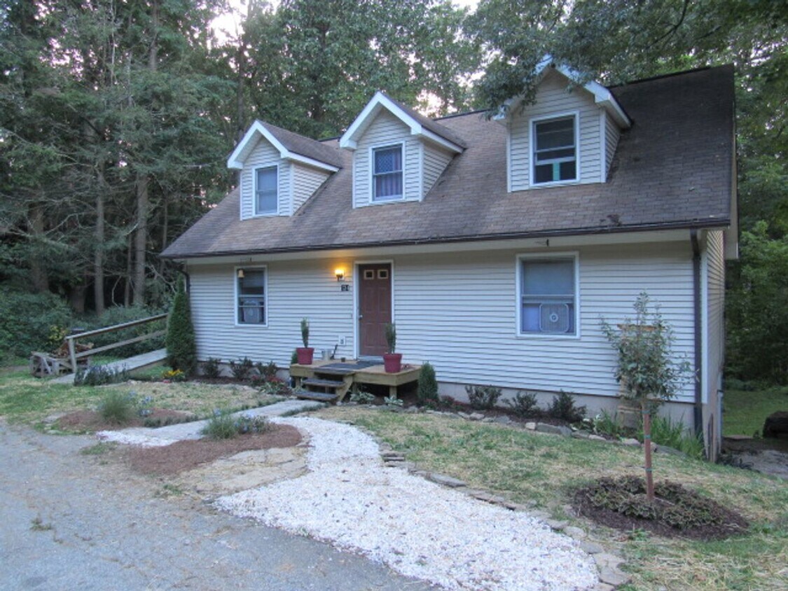 134 Bingham St, Boone, NC 28607 House Rental in Boone, NC