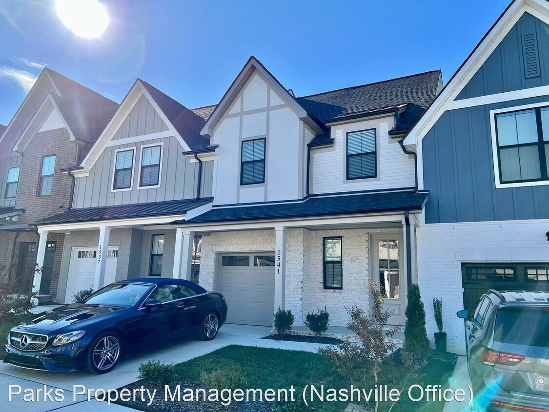 3 br, 2.5 bath House 1541 Nickelby Place House for Rent in Thompson