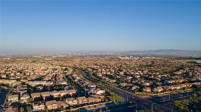 Foto del edificio - 400 Red Feather Peak Ct