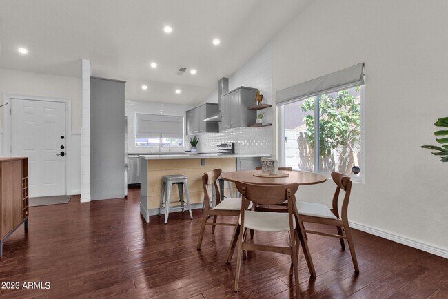 Foto del edificio - 6867 E Phelps Rd