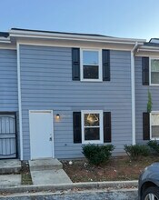 Building Photo - 2659 Evans Mill Dr