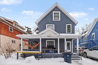 Building Photo - 606 Catherine St