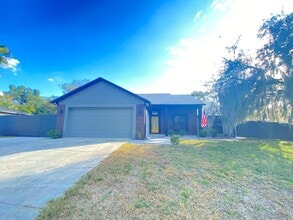 Building Photo - 13245 Shore Dr