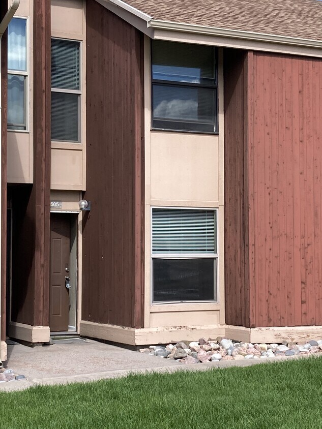 Photo - 4505 N Carefree Cir (Colorado Springs, CO)