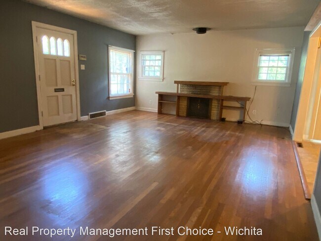 Building Photo - 3 br, 1.5 bath House - 603 N Dellrose