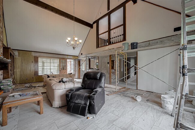 Foto del edificio - 811 Loire Ln