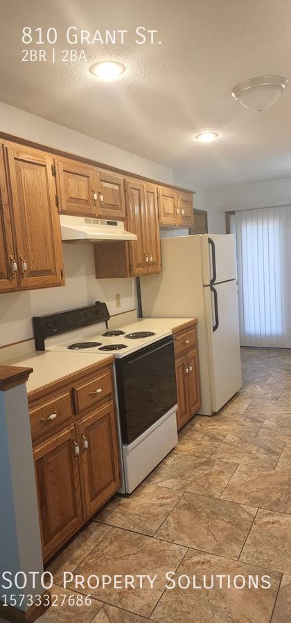 Building Photo - 2 BD/ 2 BA Duplex Stonebridge Subdivision ...