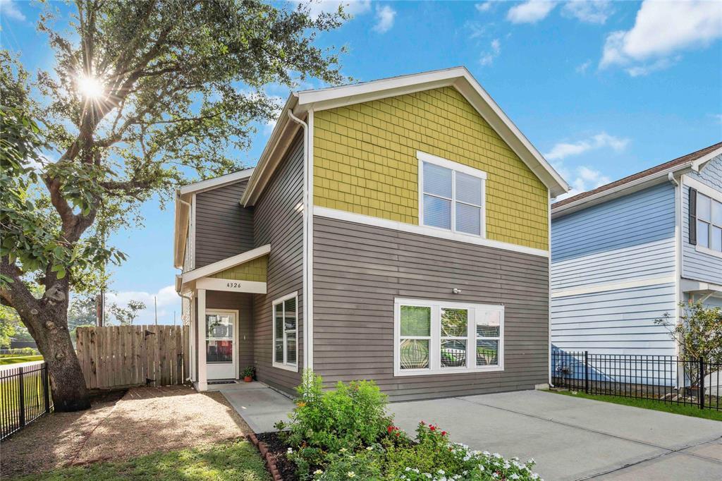 Foto principal - 4326 Darter St