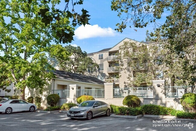 Building Photo - 929 E El Camino Real
