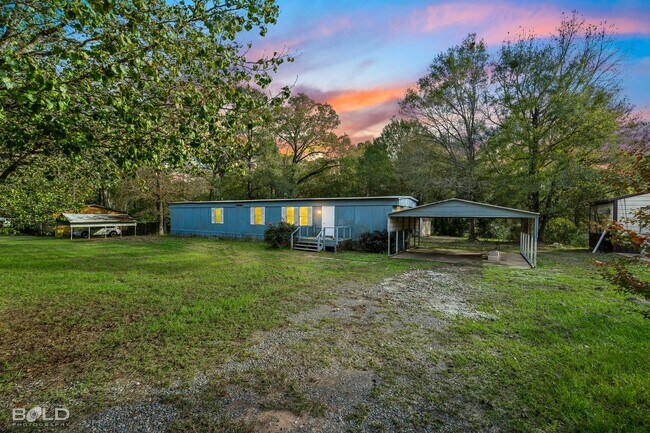 Foto del edificio - 435 Dixie Lake Rd