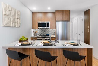 Building Photo - 210 South 12th