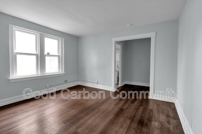 Foto del edificio - 870 Lafayette Ave