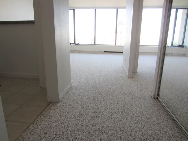 Foto del edificio - 5455 N Sheridan Rd