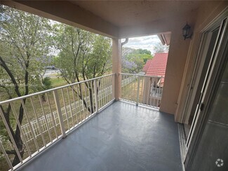 Building Photo - 15770 SW 106th Terrace