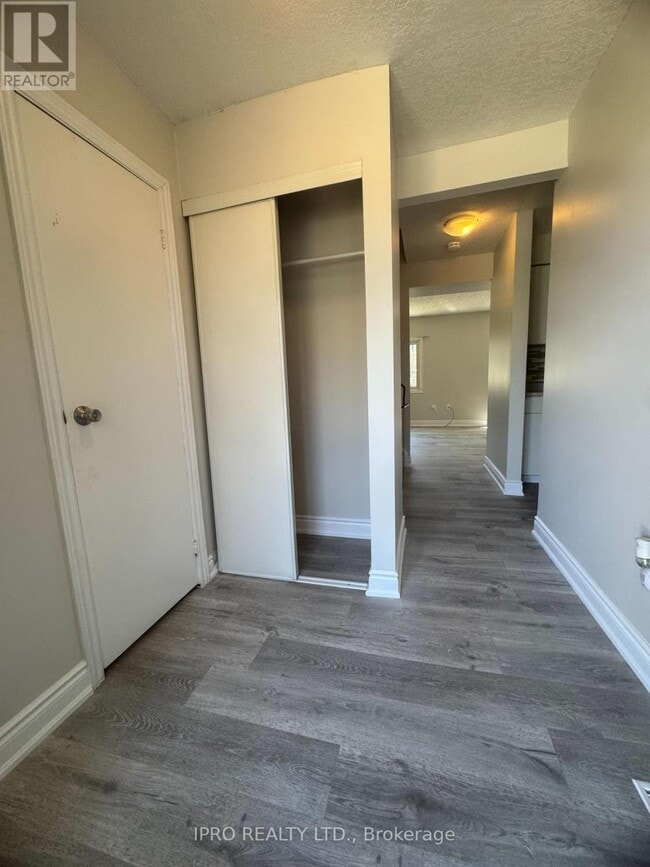 Building Photo - 29-29 Paulander Dr