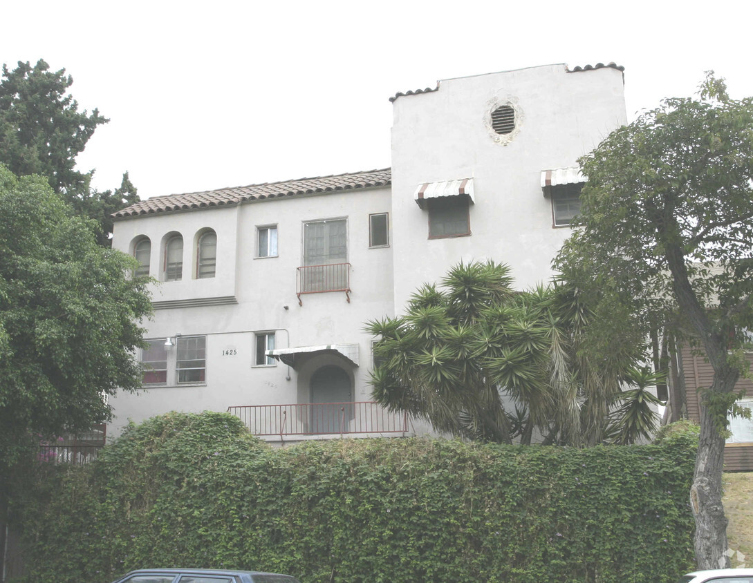 Building Photo - 1425 Alvarado Ter