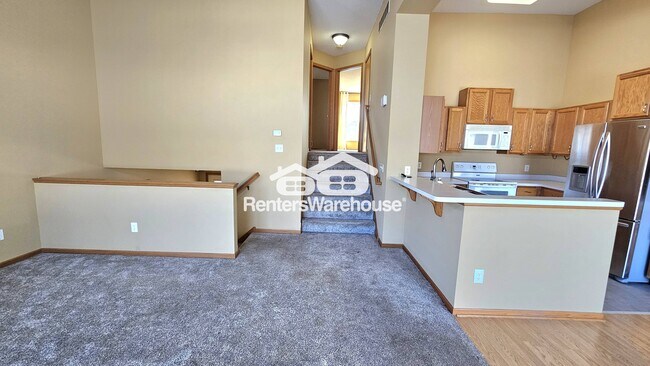 Foto del edificio - 7648 Century Blvd