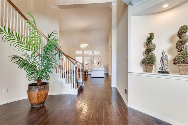 Building Photo - 928 Hidden Hollow Ct