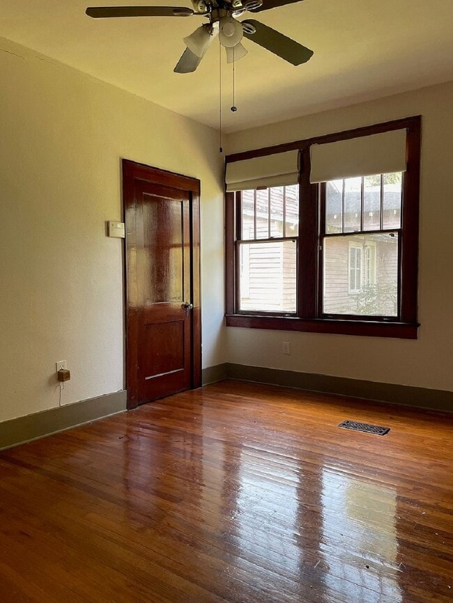 Foto del edificio - 645 N 8th St