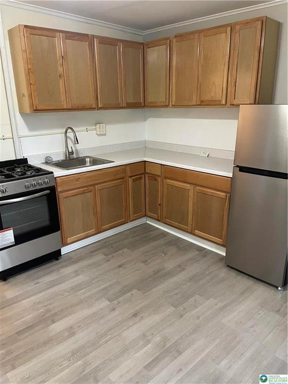 Building Photo - 811 Ferry St