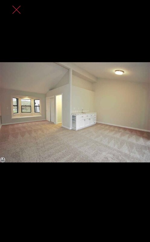 Foto del edificio - 12345 Longeway Rd