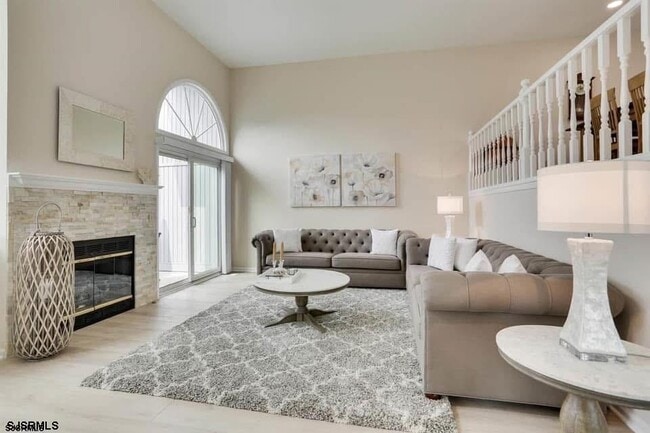 Foto del edificio - 433 Albacore Ln