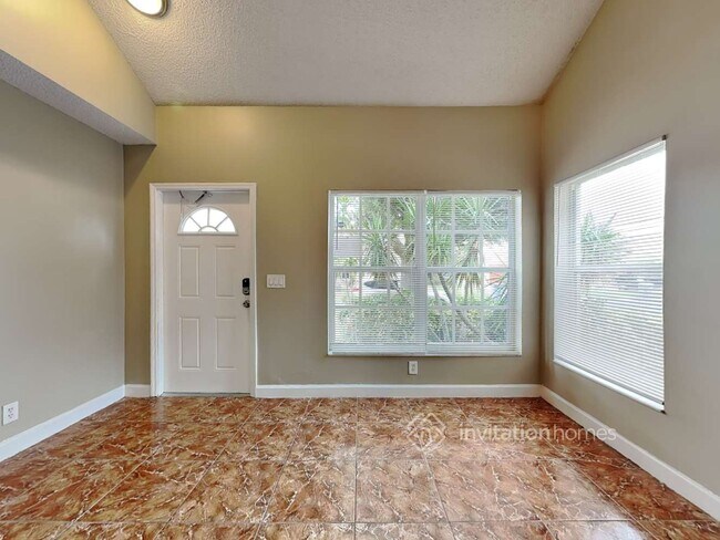 Building Photo - 4540 Concordia Ln
