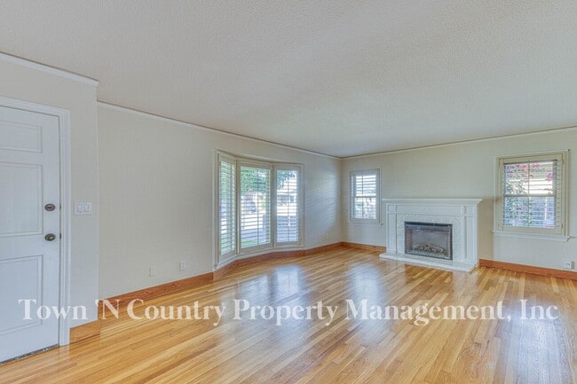 Foto del edificio - Charming 2BR/1BA Home in South Salinas!