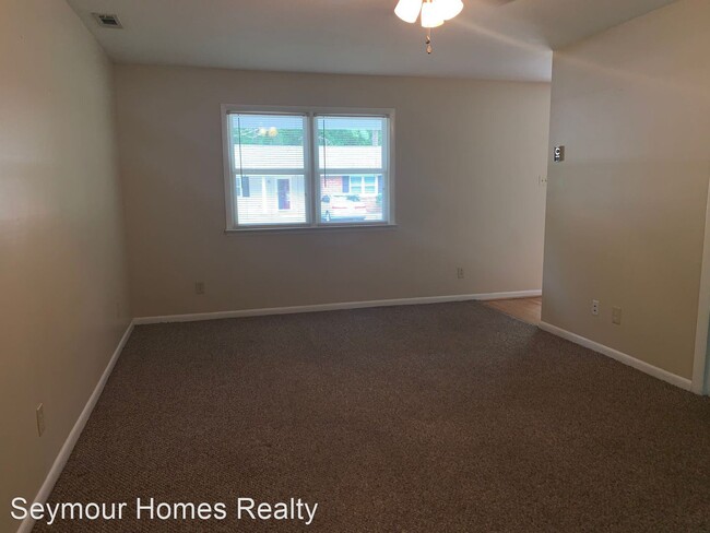 Building Photo - 133 Scott Hills Dr