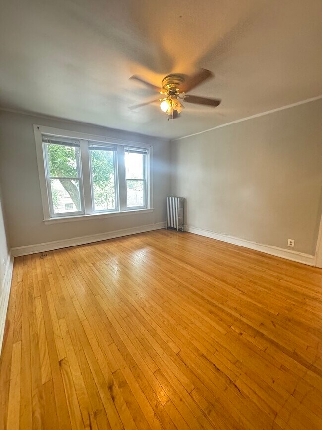 Foto del edificio - 2602 W Altgeld St