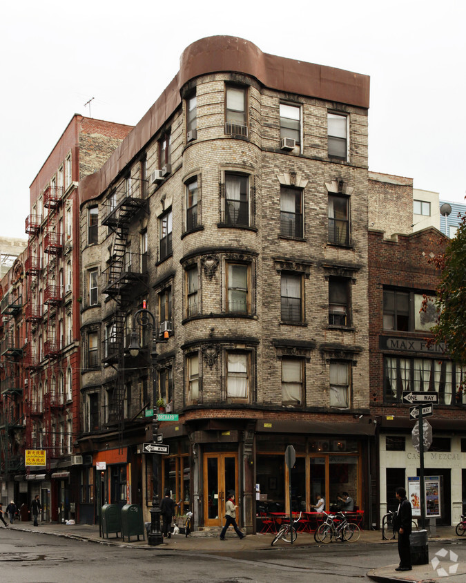 Primary Photo - 88 Orchard St
