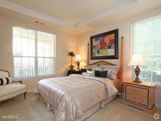 Foto del edificio - 1 br, 1 bath Apartment - Futon